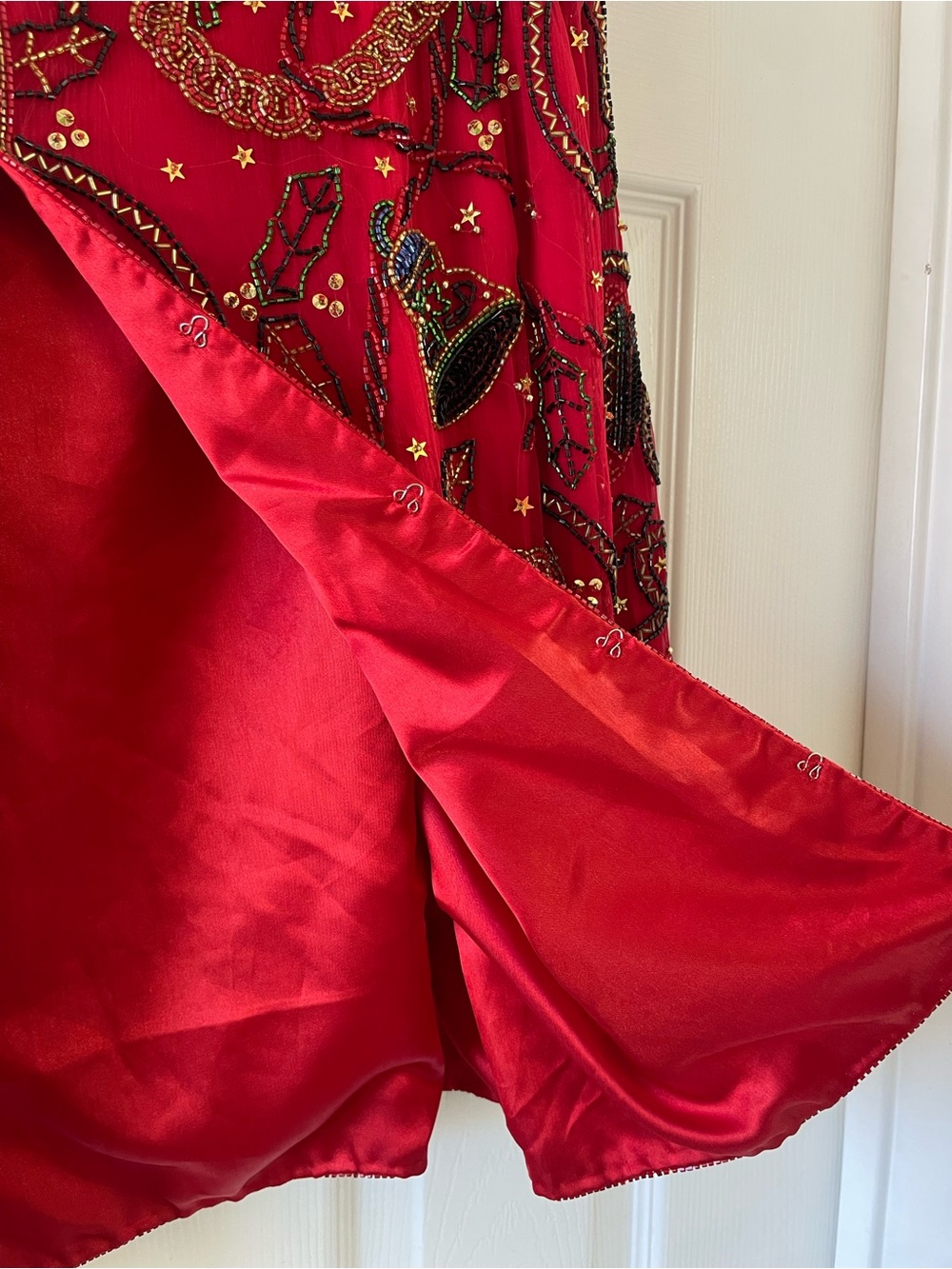 Vintage Scala 100% Silk Beaded Sequin Christmas Holiday Evening Jacket Size S - Picture 11 of 17